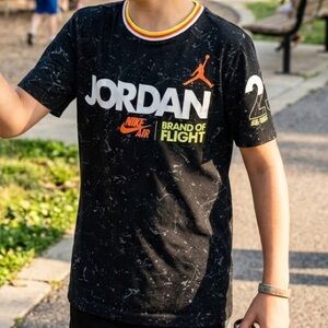 Jordan "Brand of Flight" Tee - Black/Orange/Yellow - 12-13yrs - Vintage Syle